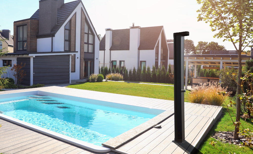 Doccia solare in alluminio Angel 